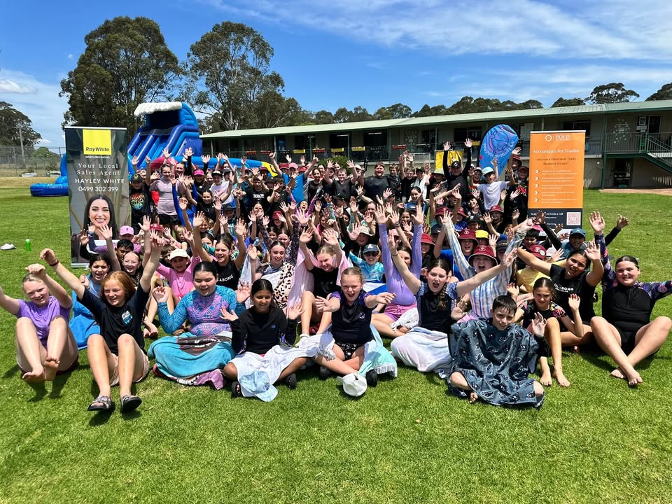 627438719387372_1418296273634942-1