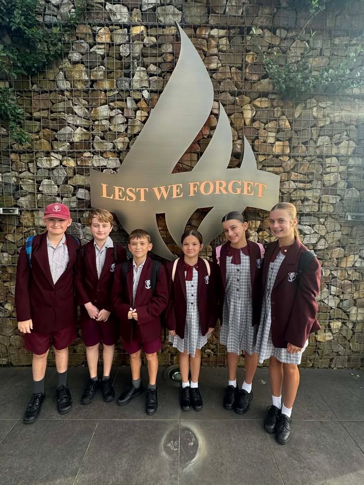 627438719387372_1551282457002989-1